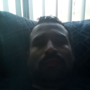 Meet your Posher, Tomas